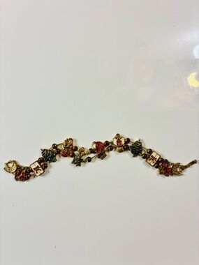 VTG Gold-Tone Holiday Slide Charm Bracelet with Red Green & GLD Enamel Accents